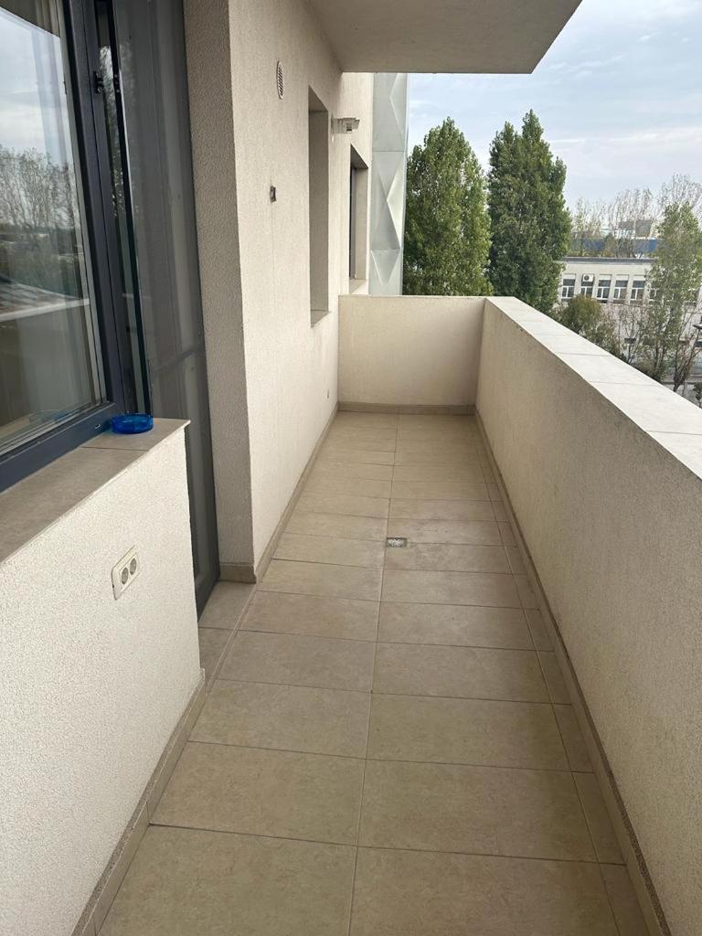 In Apart Hotel Bucarest Exterior foto